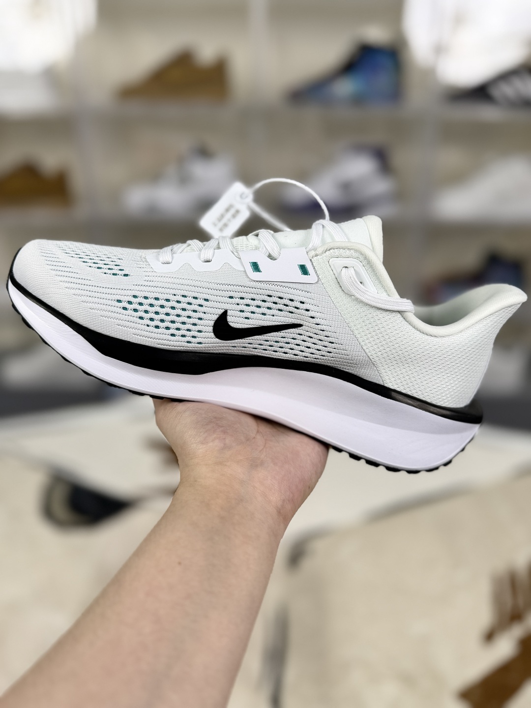 Nike Quest 6 White/Black Men's Running Shoes Comfortable Cushioning FD6033-105 3 cmp i1754610401332 7637 0 1
