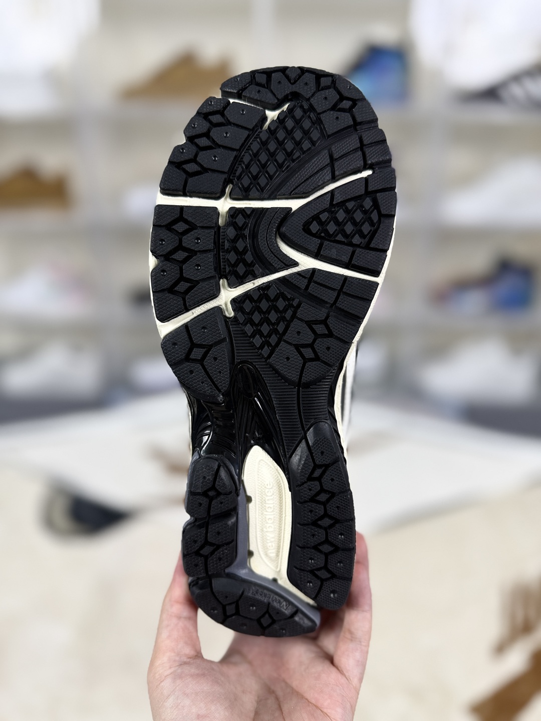 New Balance 1906U Sneakers - Comfortable, Versatile, Low-Top Running Shoes 6 cmp i1754610407596 7978 0 4