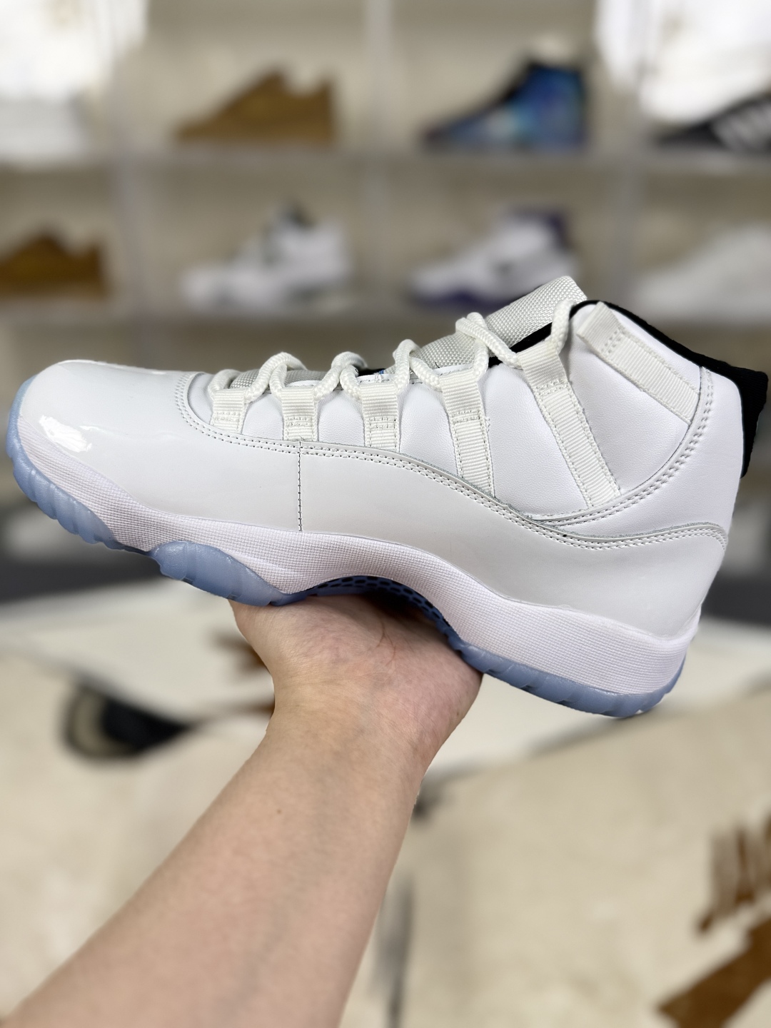 Air Jordan 11 Retro 'Legend Blue' White Basketball Shoes CT8012-104 3 cmp i1754688152574 4678 0 1
