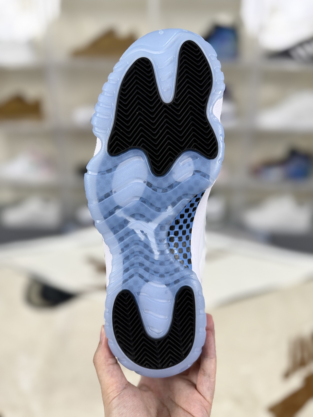 Air Jordan 11 Retro 'Legend Blue' White Basketball Shoes CT8012-104 7 cmp i1754688152579 7218 0 4