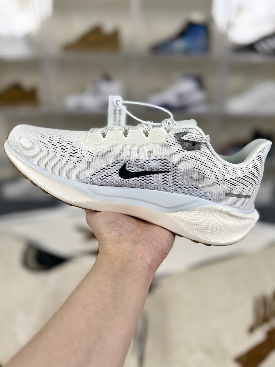 Nike Zoom Pegasus 41: Men's Low-Top Running Shoes - Comfort & Durability 3 cmp i1754688219642 6898 0 1