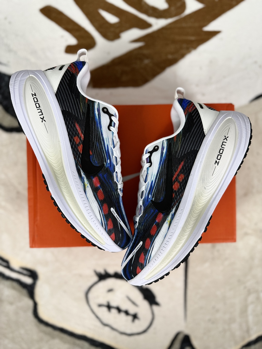 Nike Vomero 18 Running Shoes: Comfort, Style, and Performance All in One! 6 cmp i1754688403675 2407 0 6