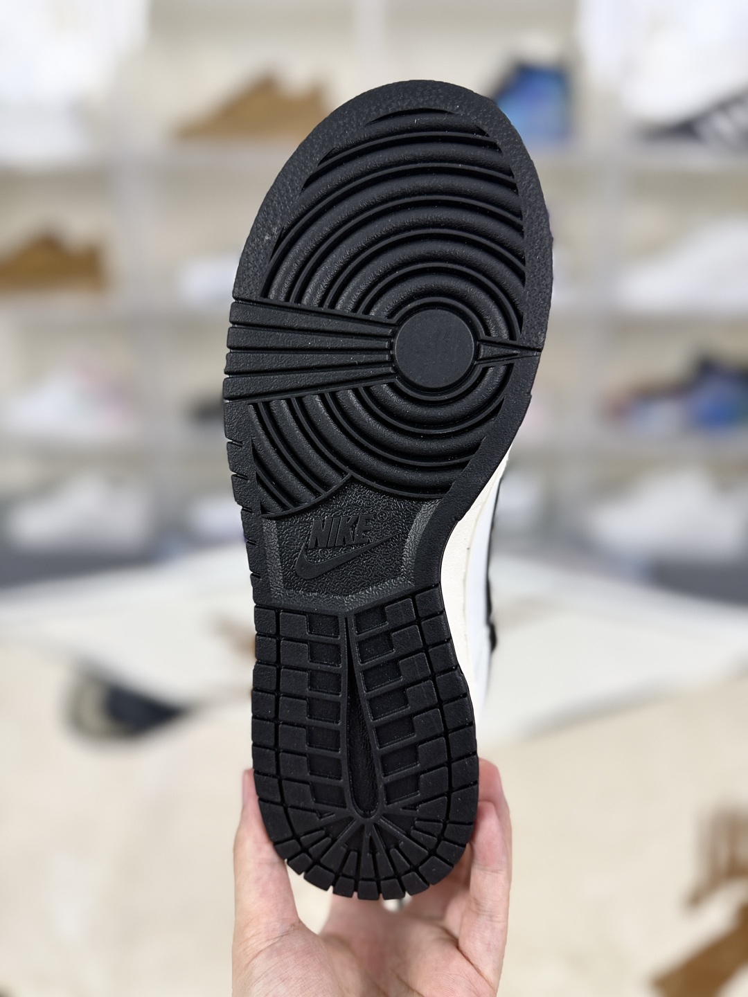 Nike Dunk Low Off-White Black White Men's Sneakers Racing Theme DD1391-100 7 cmp i1754688606046 67 0 4