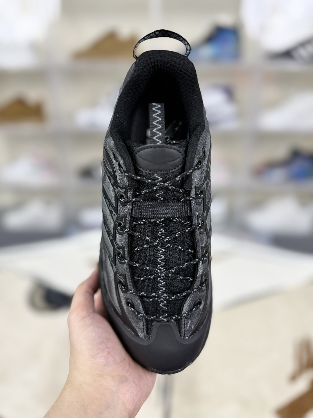 Hoka One One Mafate Three 2 TS Limited Edition Running Shoes - Gray 5 cmp i1754758205982 9544 0 3