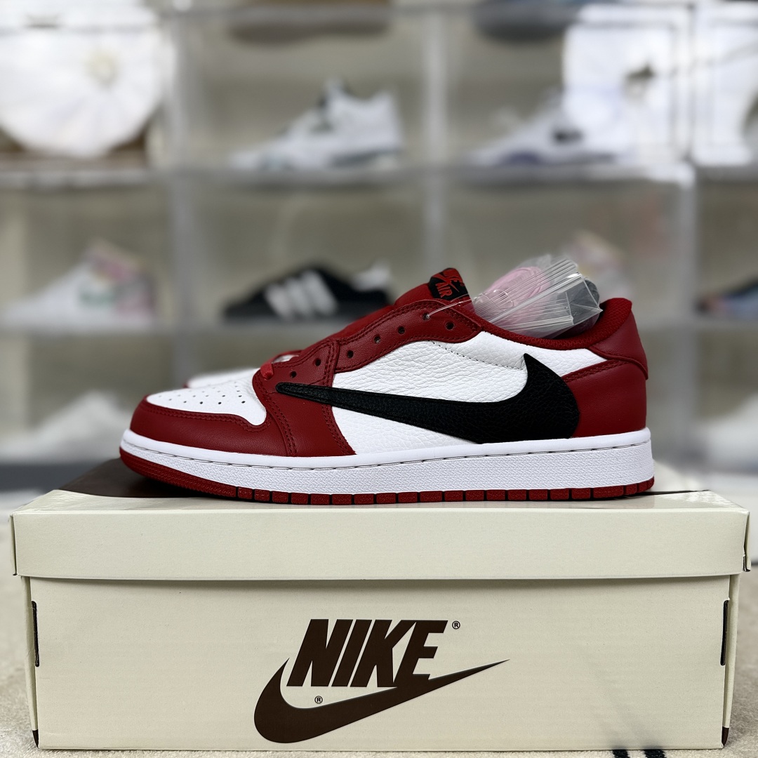 Travis Scott x Air Jordan 1 Low 'Reverse Mocha' Sneakers 10 cmp i1754758265403 7806 0 8