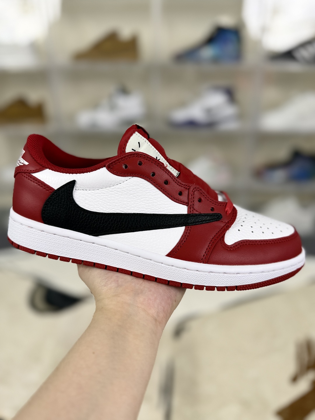 Travis Scott x Air Jordan 1 Low 'Reverse Mocha' Sneakers 2 cmp i1754758271102 6780 0 0