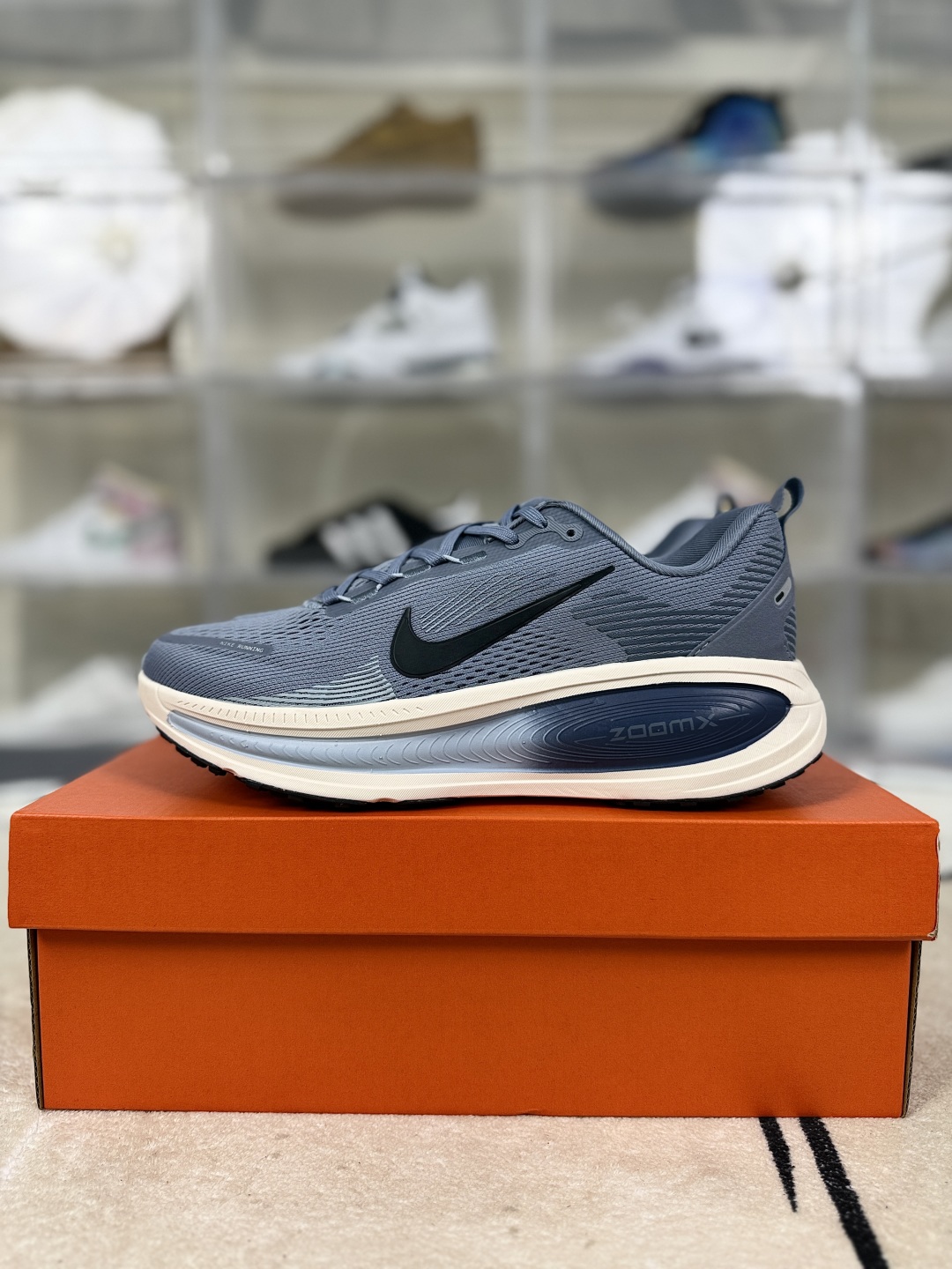 Nike Vomero 18: Comfortable, Versatile, and Durable Low-Top Running Shoes 9 cmp i1755019341439 7977 0 8