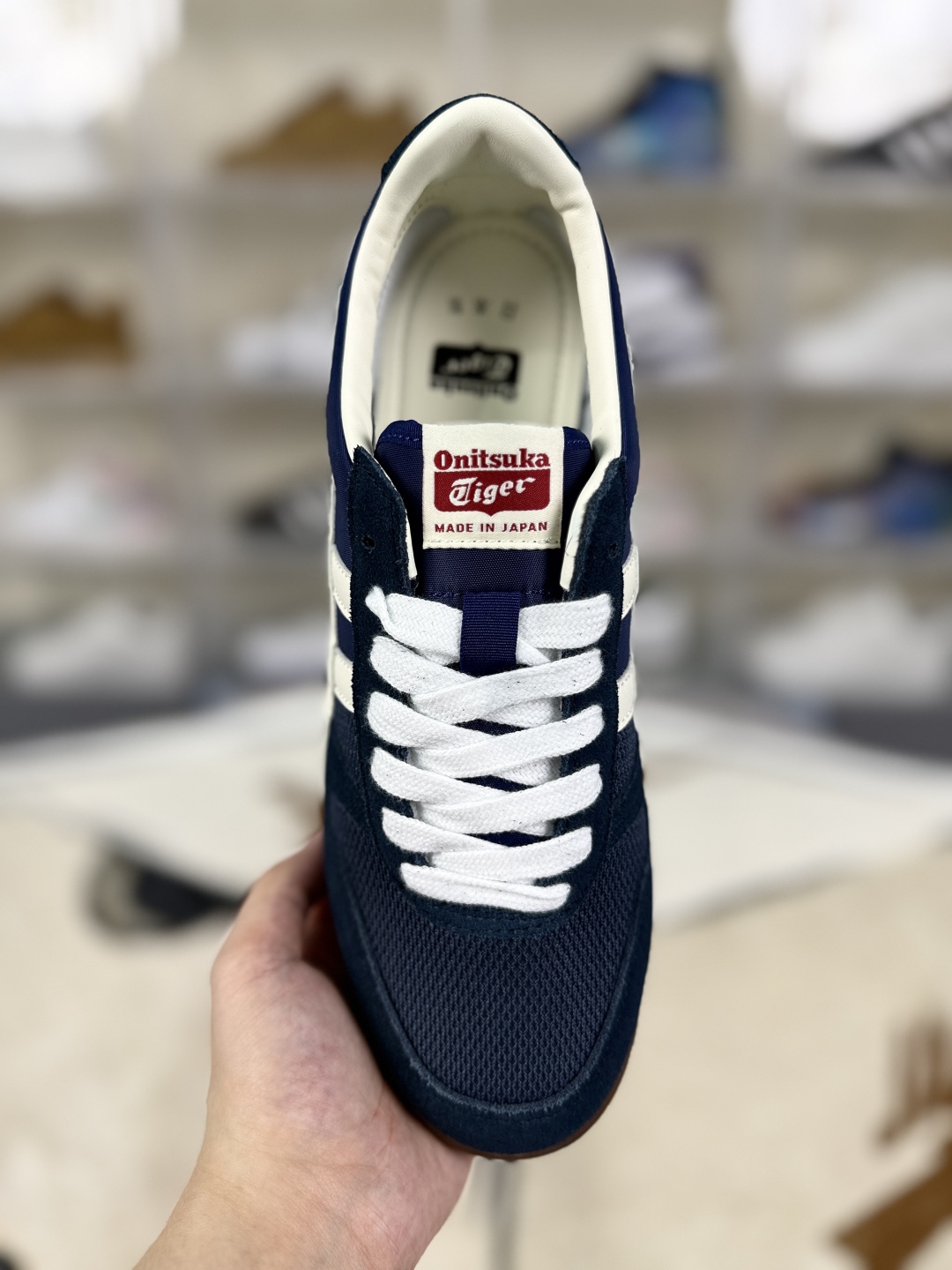 Onitsuka Tiger Ultimate 81 NM Retro Running Shoes - Blue/Red/White 5 cmp i1755021834094 1797 0 3