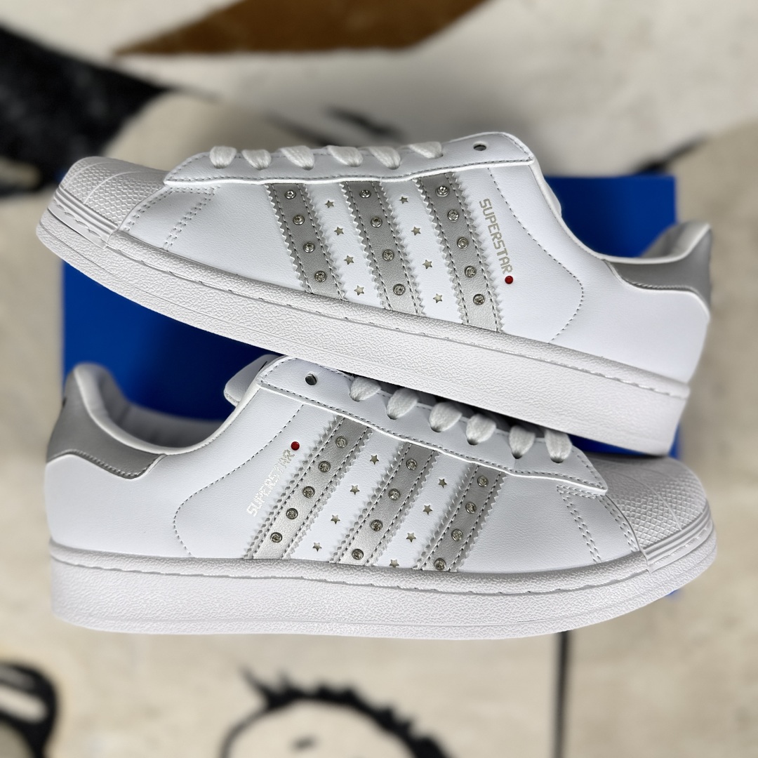 Adidas Originals Superstar 2 Low Top Sneakers - White/Silver, Women's 9 cmp i1755107233849 8648 0 7