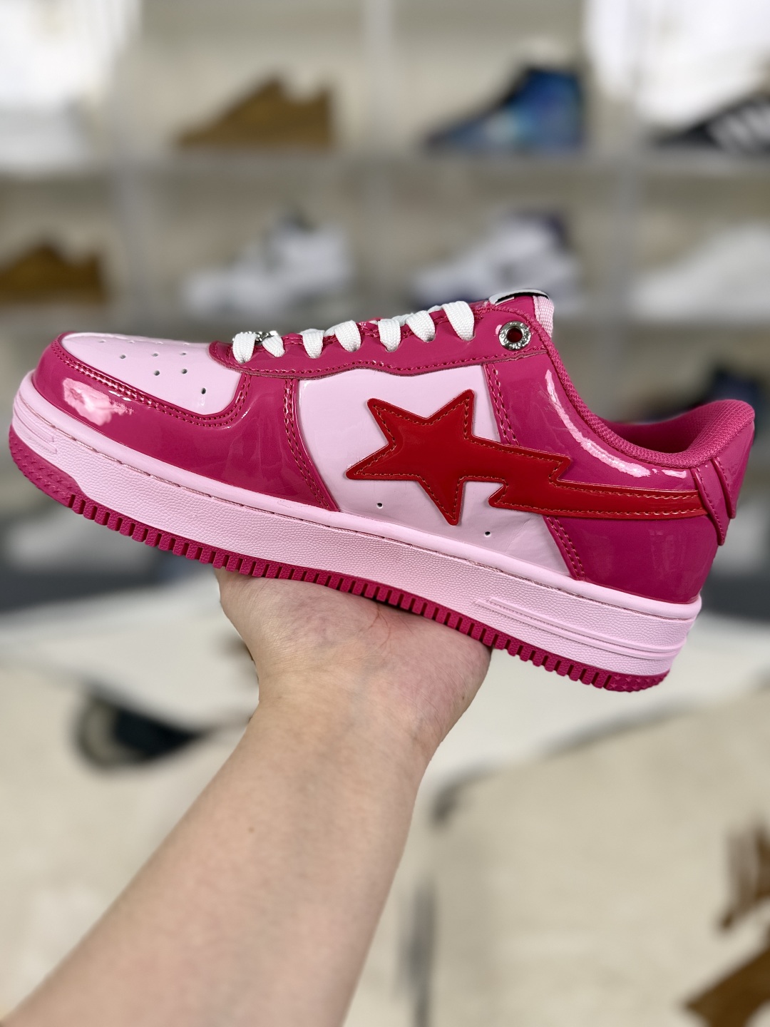 A Bathing Ape Bape Sta Hello Kitty Pink Low Top Sneakers 2 cmp i1755107464599 5370 0 1