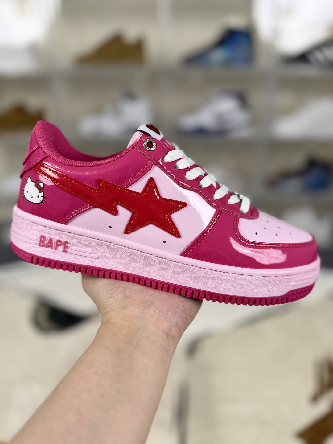A Bathing Ape Bape Sta Hello Kitty Pink Low Top Sneakers 1 cmp i1755107464600 1445 0 0