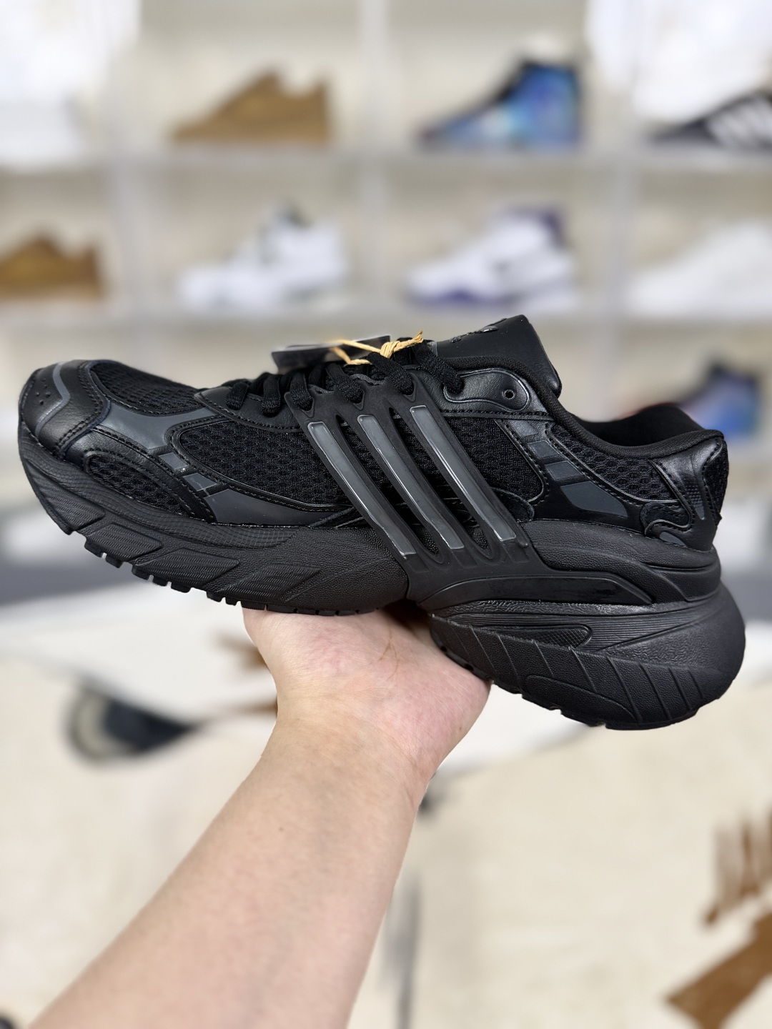 Adidas Originals Adistar XLG Black Sneakers - Classic Comfort, Modern Style 3 cmp i1755204552895 3189 0 1