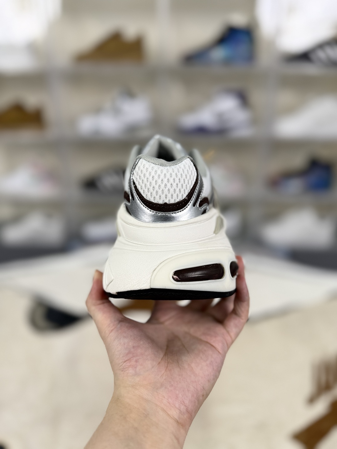 Adidas Originals Adistar XLG White Silver Red Retro Dad Shoes IH3382 4 cmp i1755206256954 10 0 2