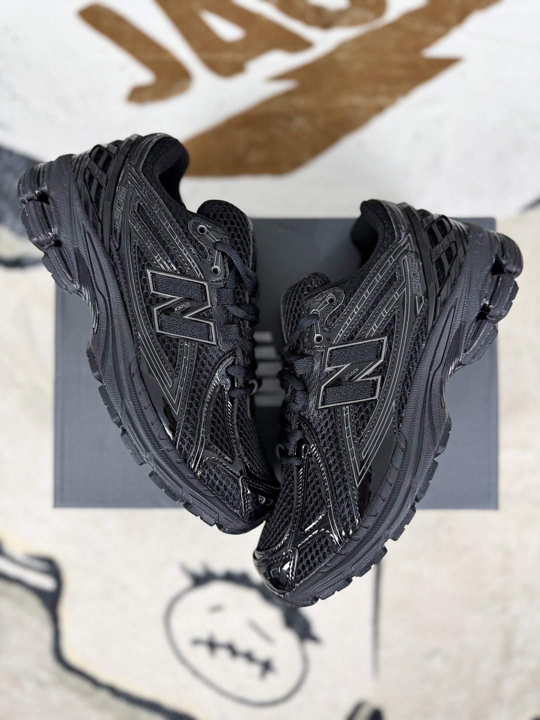 New Balance 1906R Black Running Shoes - Comfortable, Versatile, Unisex 8 cmp i1755280737364 372 0 6