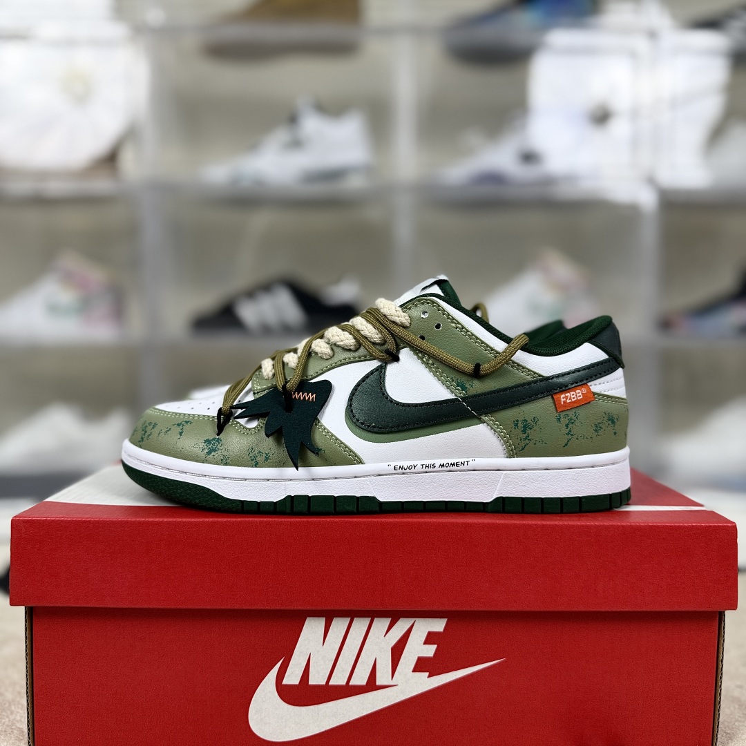 Nike Dunk Low 'Green White' Casual Shoes, Breathable and Durable for Men and Women 10 cmp i1755372406092 2328 0 8