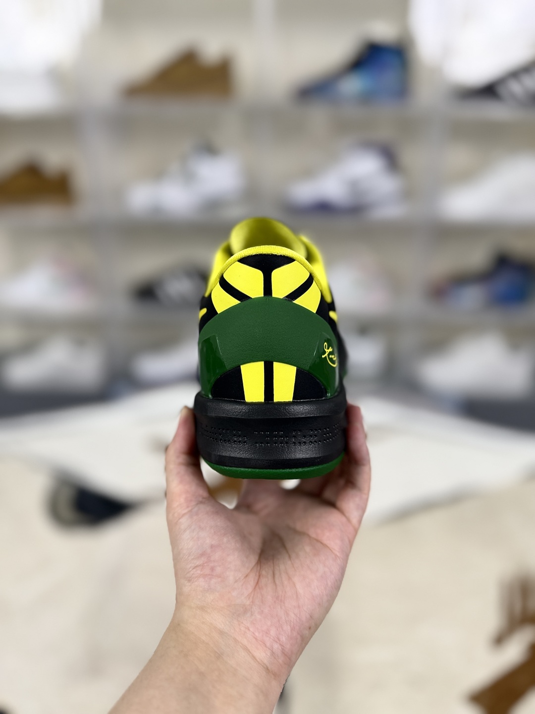 Nike Kobe 8 Oregon Ducks PE Basketball Shoes - Black/Green - Size 40-48.5 4 cmp i1755372515951 2270 0 2