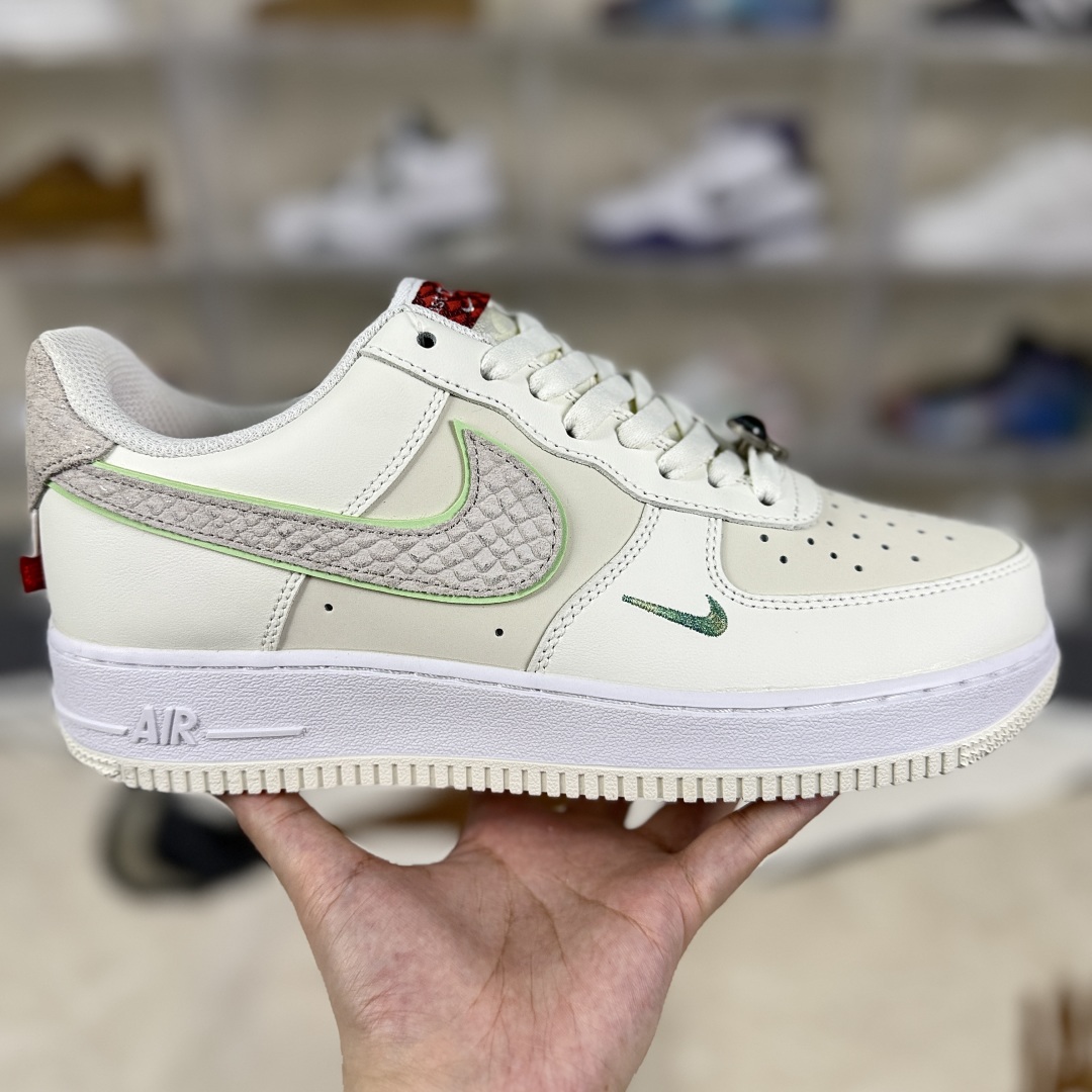 Nike Air Force 1 Low 'Year of the Dragon' - Fashionable, Comfortable, and Durable 7 cmp i1755456424467 7605 0 5