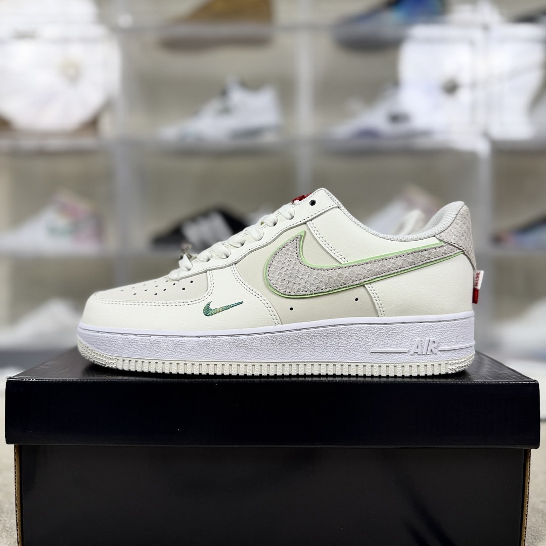 Nike Air Force 1 Low 'Year of the Dragon' - Fashionable, Comfortable, and Durable 9 cmp i1755456605324 7759 0 8