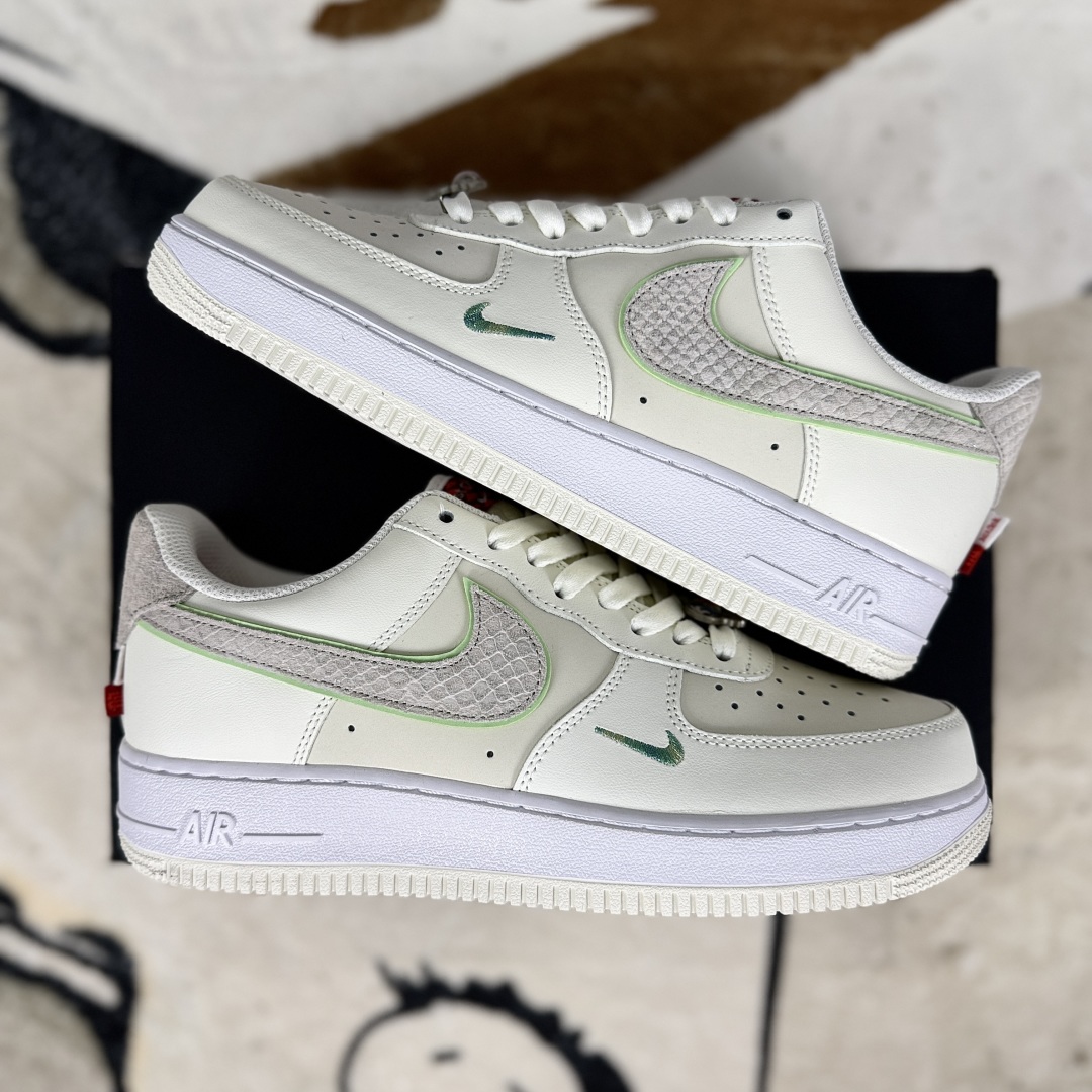 Nike Air Force 1 Low 'Year of the Dragon' - Fashionable, Comfortable, and Durable 8 cmp i1755456605332 667 0 7