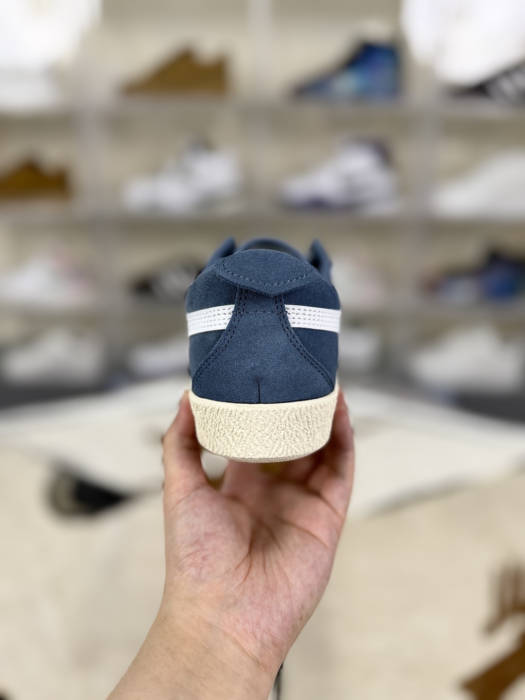 Onitsuka Tiger Mexico Delegation Sneaker: Heritage Style Meets Modern Comfort 4 cmp i1755541700509 9299 0 2