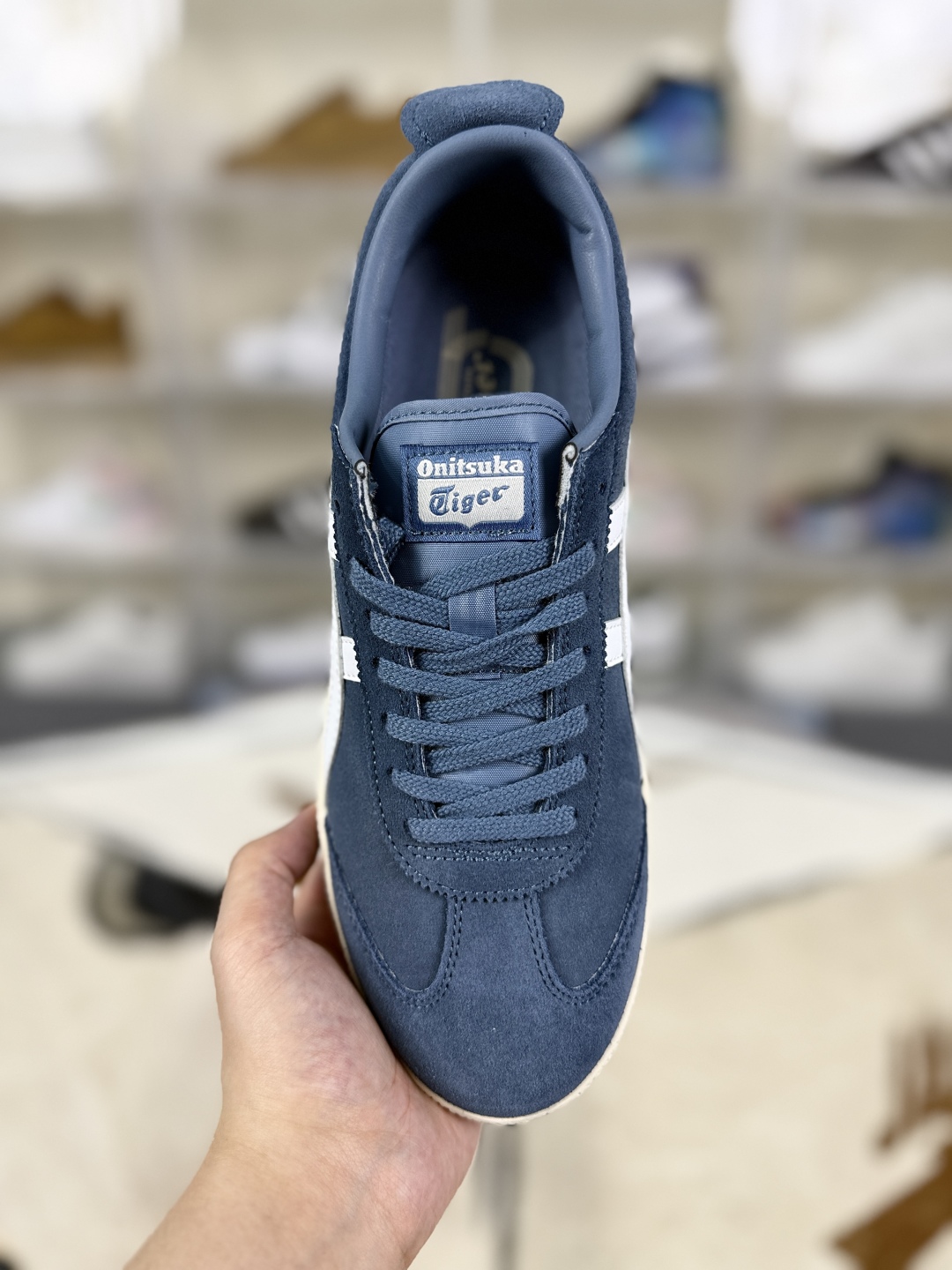 Onitsuka Tiger Mexico Delegation Sneaker: Heritage Style Meets Modern Comfort 5 cmp i1755541700518 742 0 3