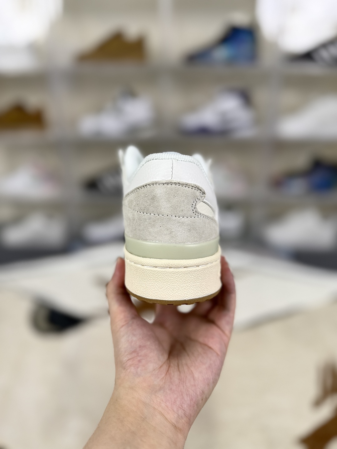 Adidas Originals Forum 84 Low ADV: Leather & Suede, Versatile Sneakers 3 cmp i1755627790146 3984 0 2