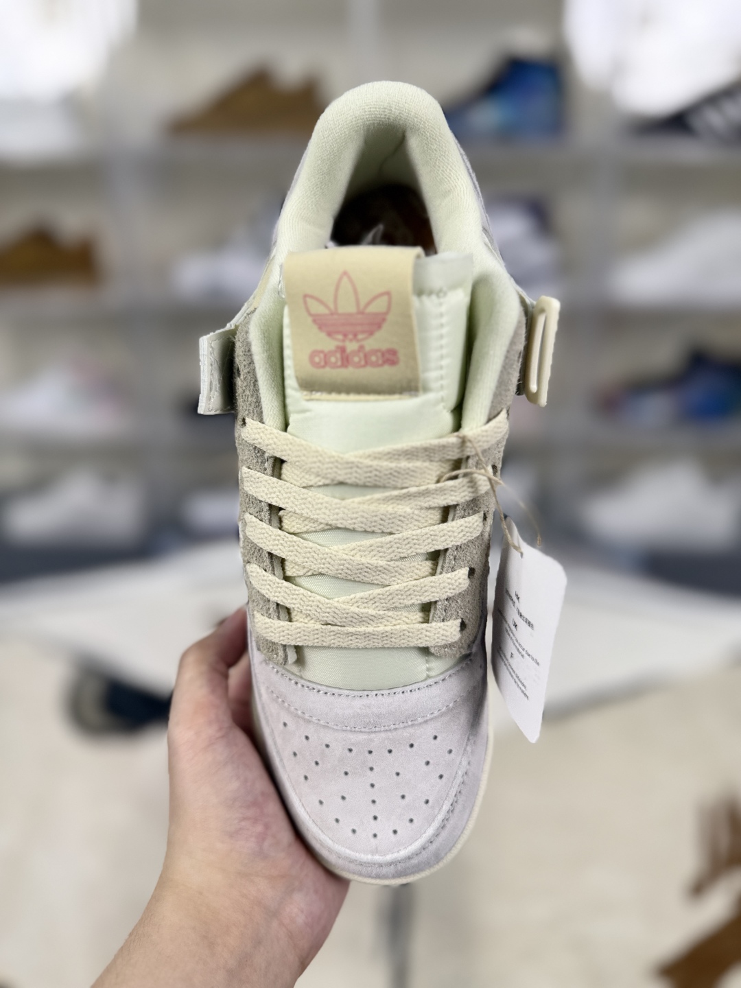 Adidas Originals Forum 84 Low: Comfort, Style, and Durability in One Sneaker 5 cmp i1755627903936 5982 0 3