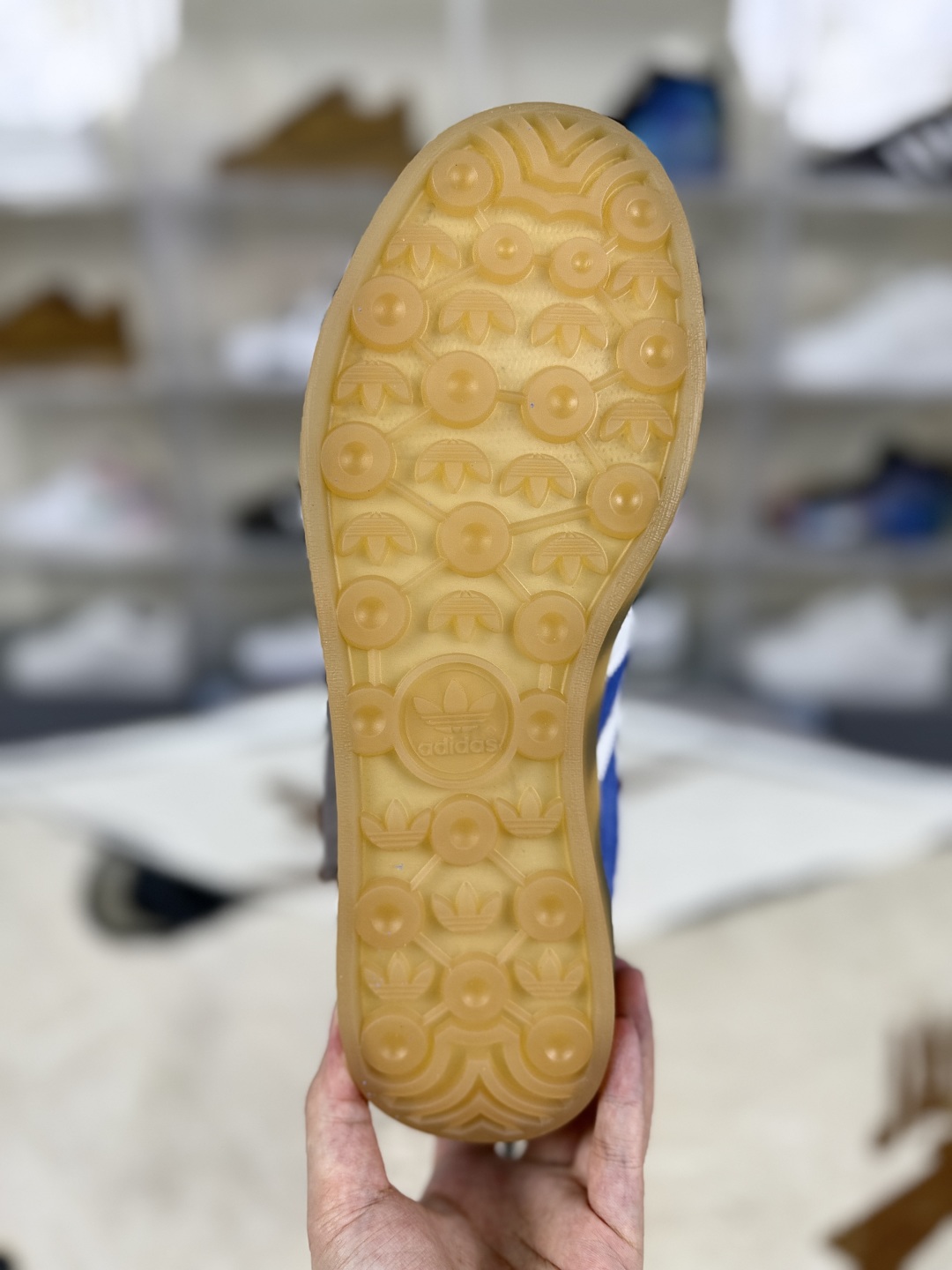 Adidas Originals Gazelle Indoor Suede Blue White Brown Low-Top Sneakers 6 cmp i1755629368618 5211 0 4