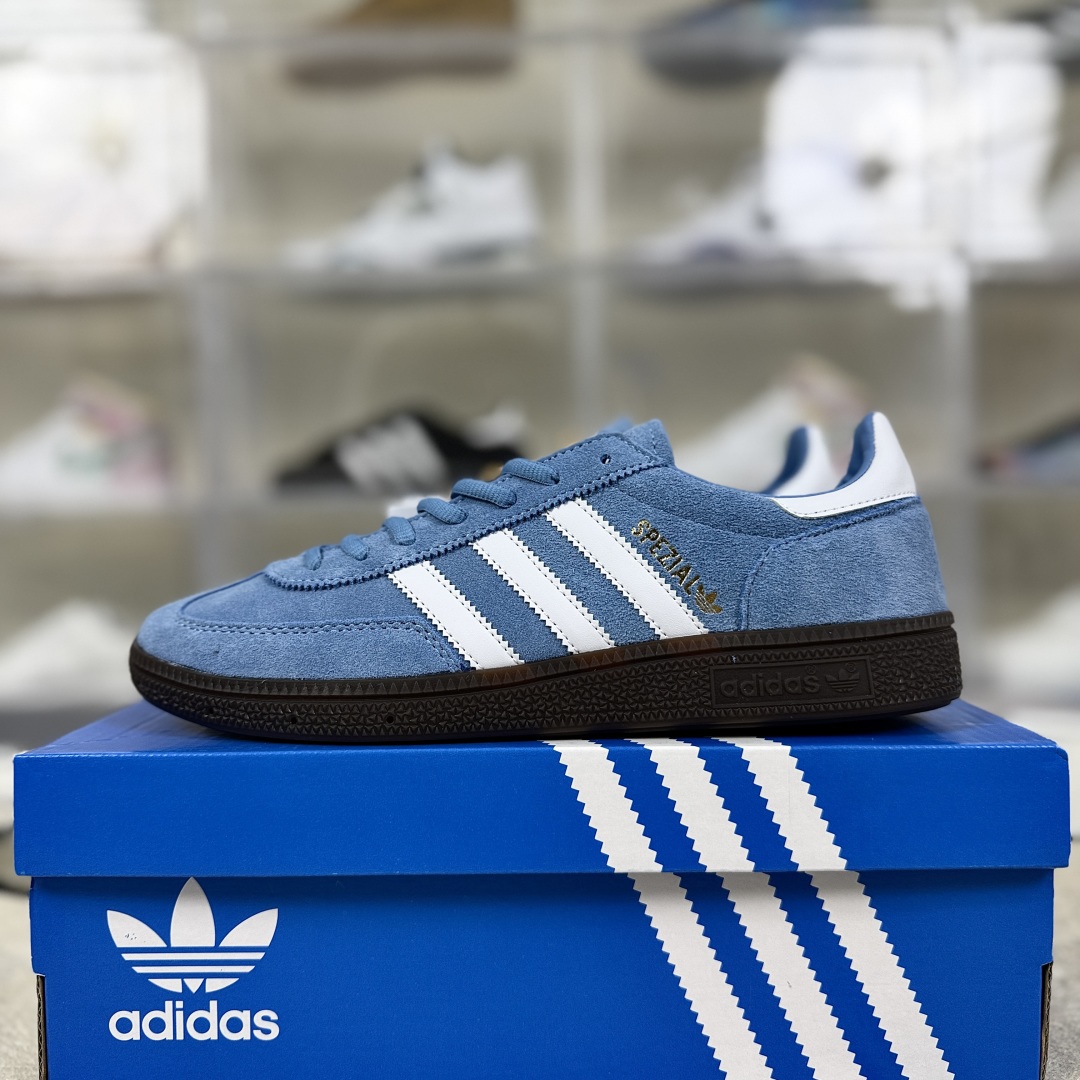 Adidas Originals Handball Spezial Blue/White Low-Top Sneakers for Men and Women 9 cmp i1755629381066 8082 0 8