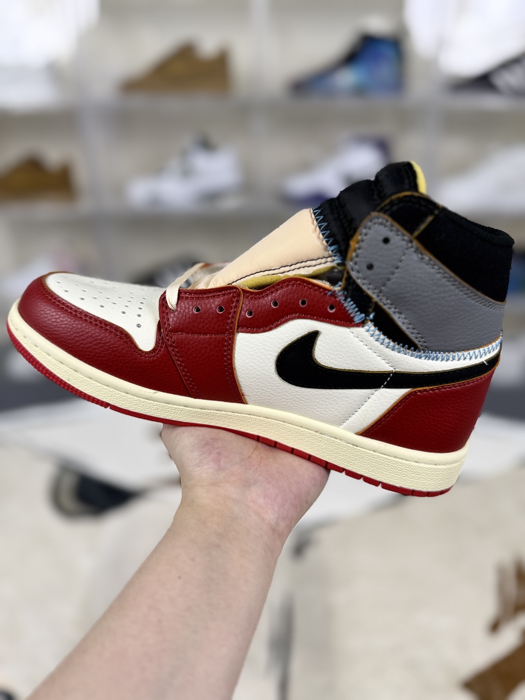 Union LA x Air Jordan 1 Retro High White Red Grey Sneakers 3 cmp i1755712781001 2502 0 1
