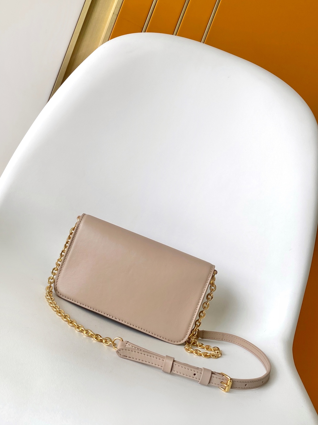 Louis Vuitton Wallet On Chain Bag - Stylish & Functional Accessory 3 cmp i1747599703770 3531 0 1