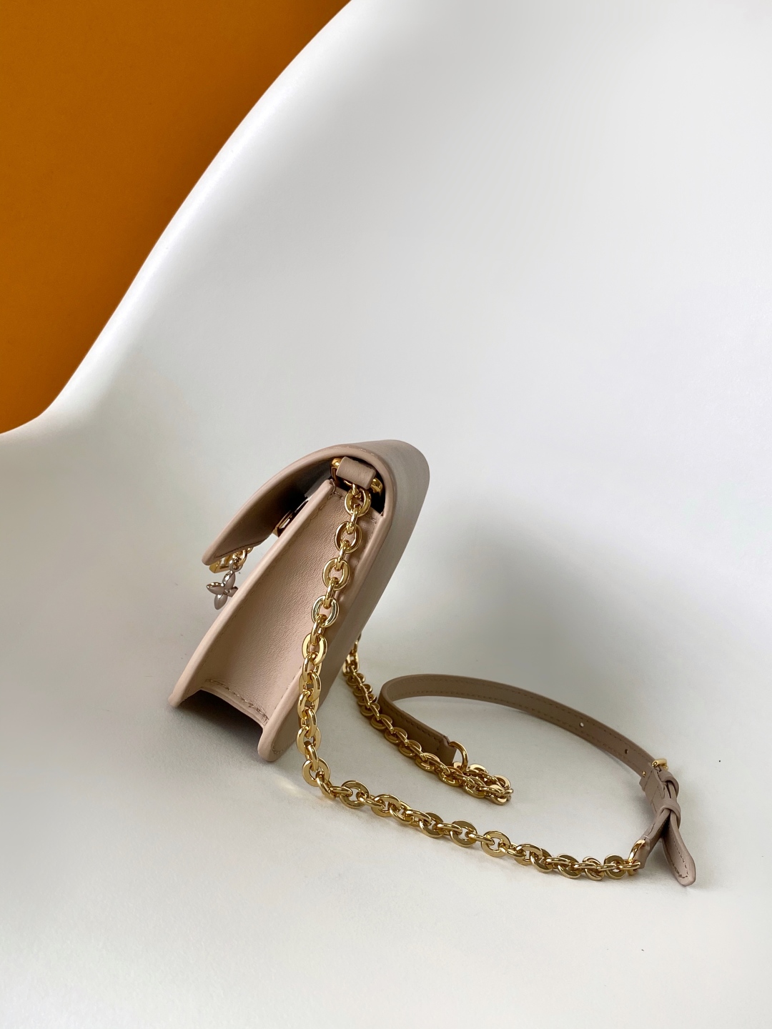 Louis Vuitton Wallet On Chain Bag - Stylish & Functional Accessory 4 cmp i1747599705554 8879 0 2