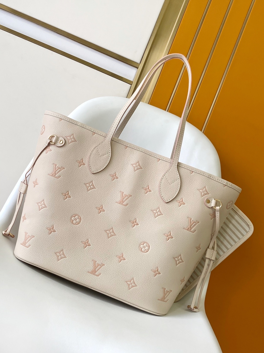 顶级原单 动态163 63芯片 【Neverfull MM 中号手袋】 M14285 奶油杏色(提花)这