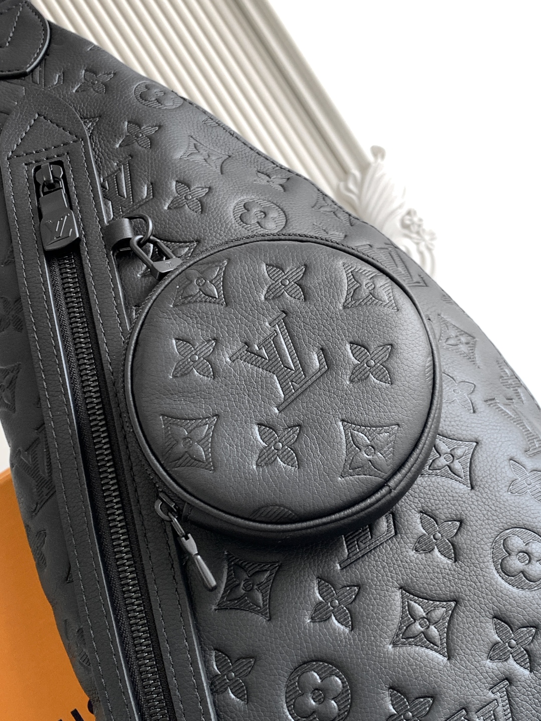 Louis Vuitton Duo Sling Bag in Black Leather with Jacquard Strap 6 cmp i1750396211241 3174 0 4