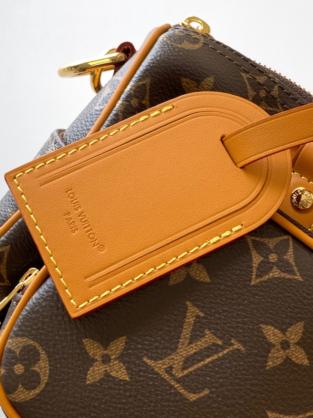 Louis Vuitton Keepall 25 Cargo Monogram Archive Bag - Iconic Style 5 cmp i1750701970134 6624 0 3