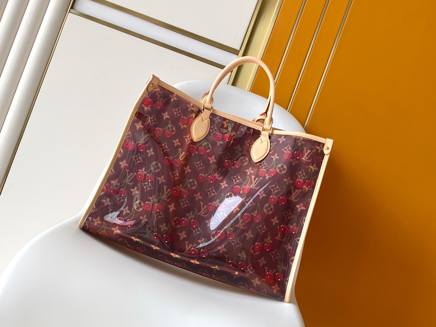 p640💰顶级原单 动态163 LOUIS VUITTON× Takashi Murakami村上隆联名款ONTHEGO GM樱桃系列牛皮饰边托特包Tote包购物袋手提包大号女款棕色拼米
色  M14306号 尺寸41x19x34