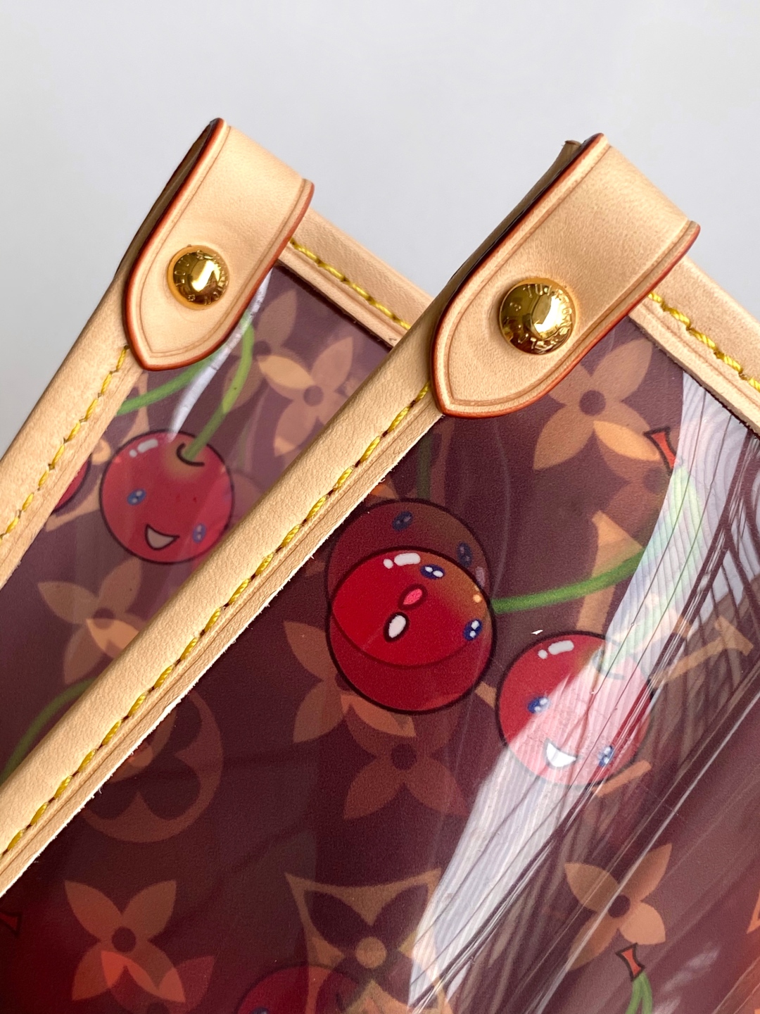 p640💰顶级原单 动态163 LOUIS VUITTON× Takashi Murakami村上隆联名款ONTHEGO GM樱桃系列牛皮饰边托特包Tote包购物袋手提包大号女款棕色拼米
色  M14306号 尺寸41x19x34