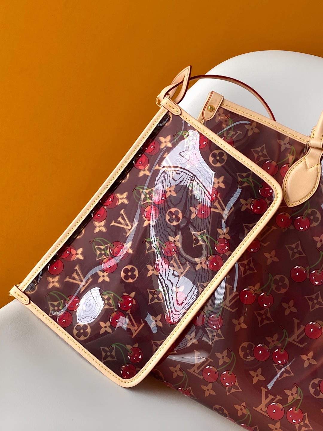 p640💰顶级原单 动态163 LOUIS VUITTON× Takashi Murakami村上隆联名款ONTHEGO GM樱桃系列牛皮饰边托特包Tote包购物袋手提包大号女款棕色拼米
色  M14306号 尺寸41x19x34