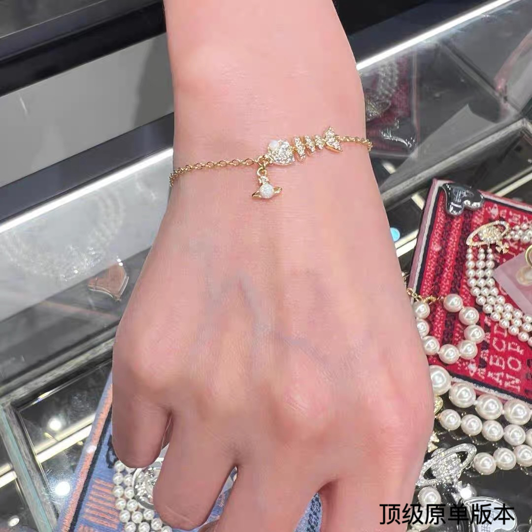 Luxurious Diamond Bracelets Inspired by Saturn’s Beauty and Elegance - 图片 3