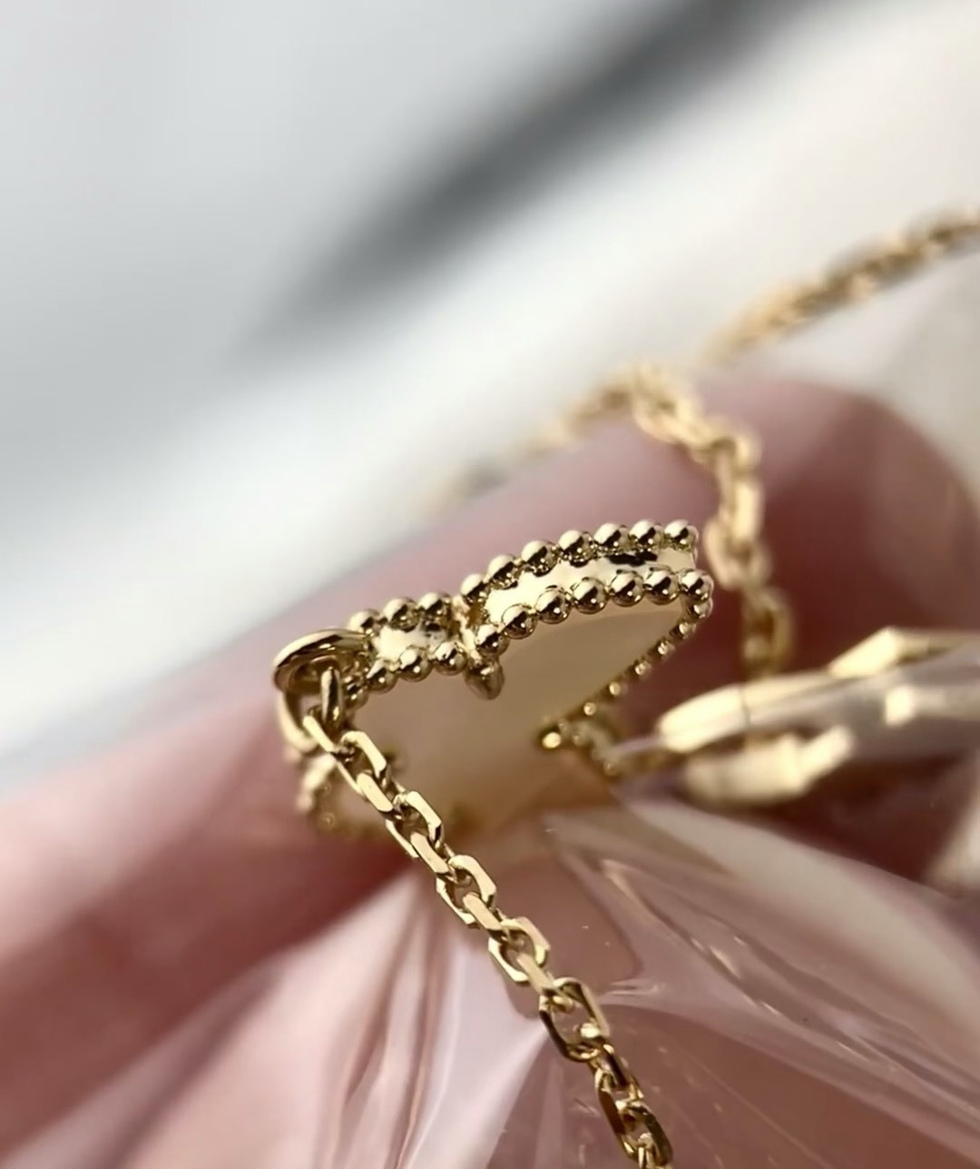 China Replica VCA Jewelry VCAES0402-4866