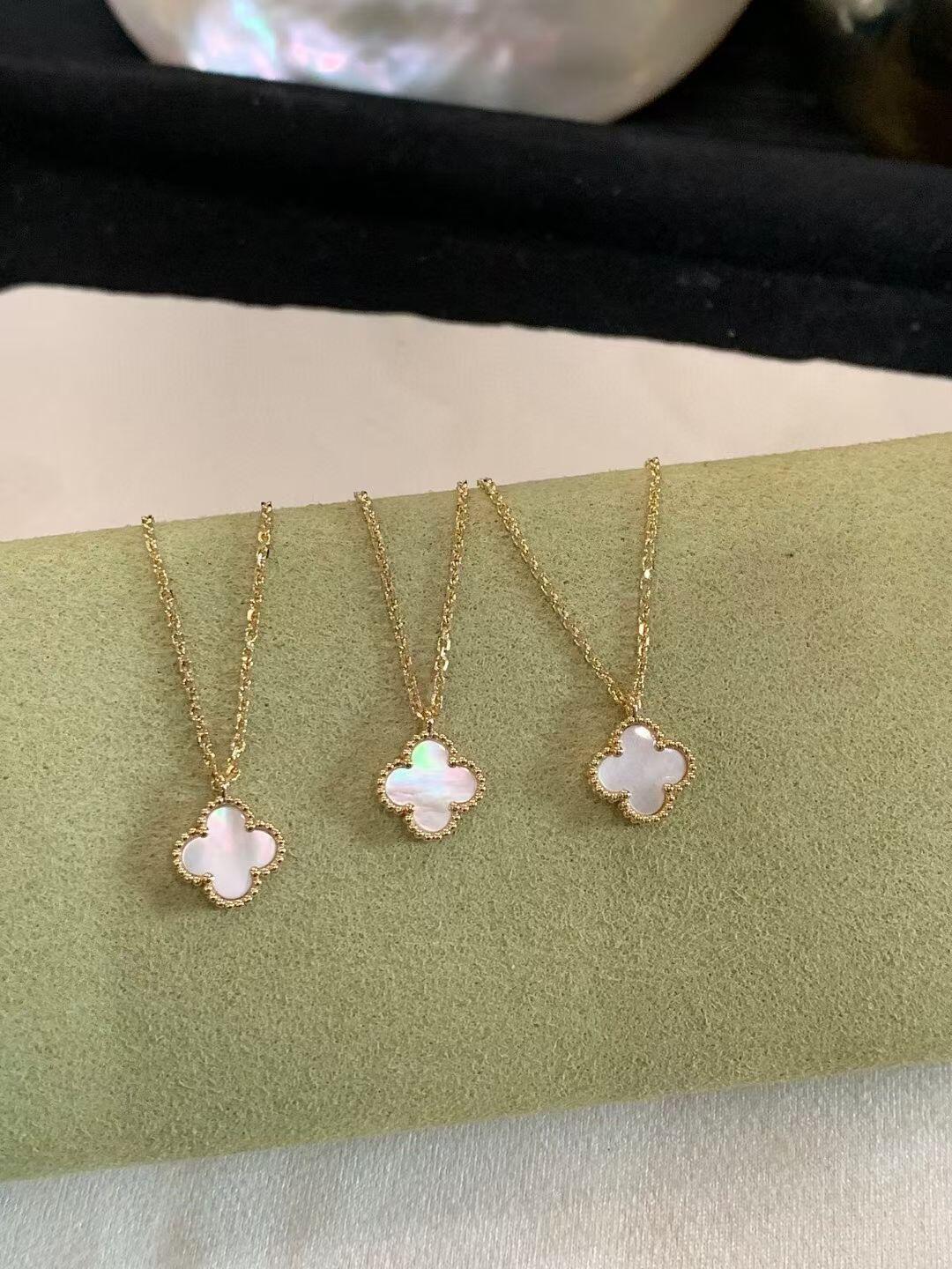 China Replica VCA Jewelry VCAES0402-4358