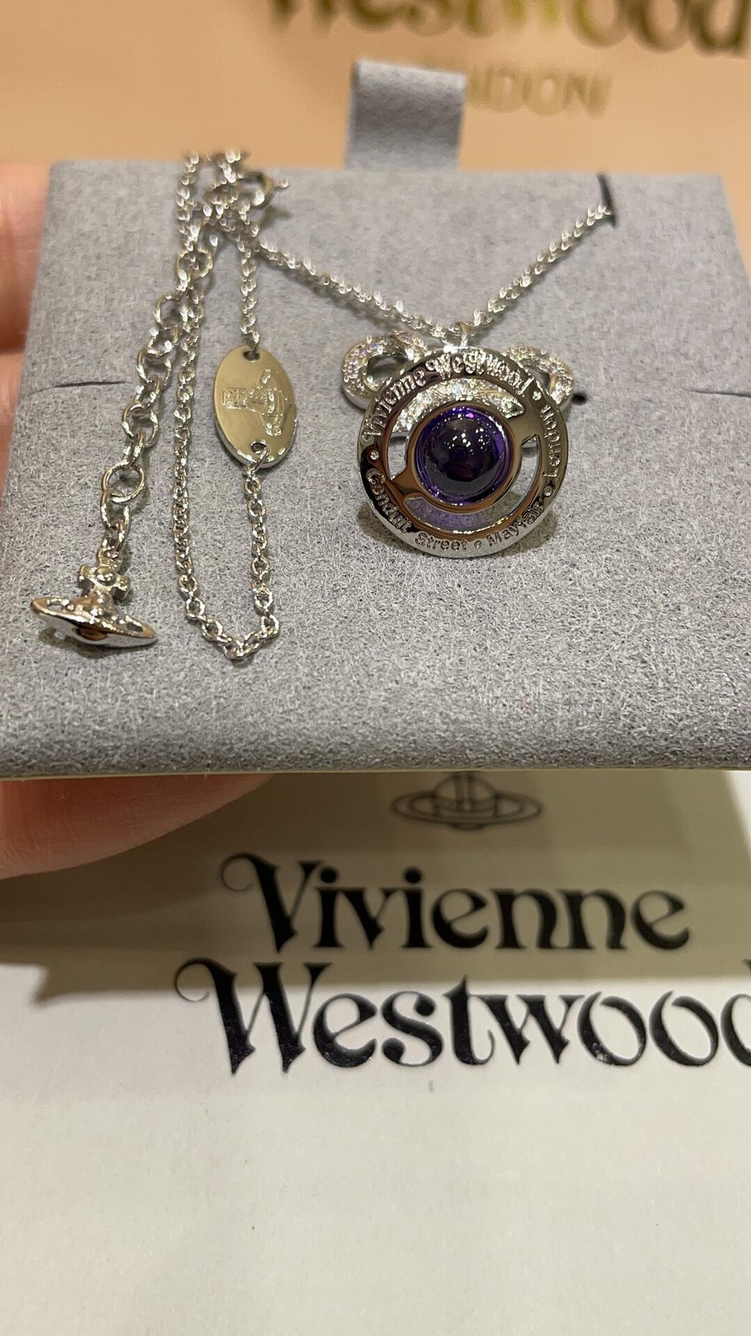 💋 西太后 vivienne 蝴蝶项链
闭眼‮准入‬没错！纯‮王粹‬冠球‮经是‬典的象征，闪‮土耀‬星环