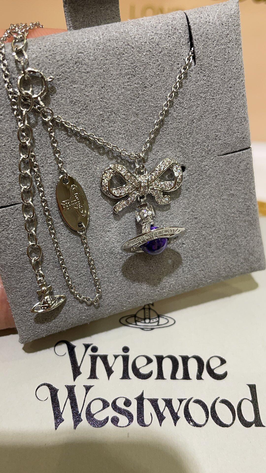 💋 西太后 vivienne 蝴蝶项链
闭眼‮准入‬没错！纯‮王粹‬冠球‮经是‬典的象征，闪‮土耀‬星环