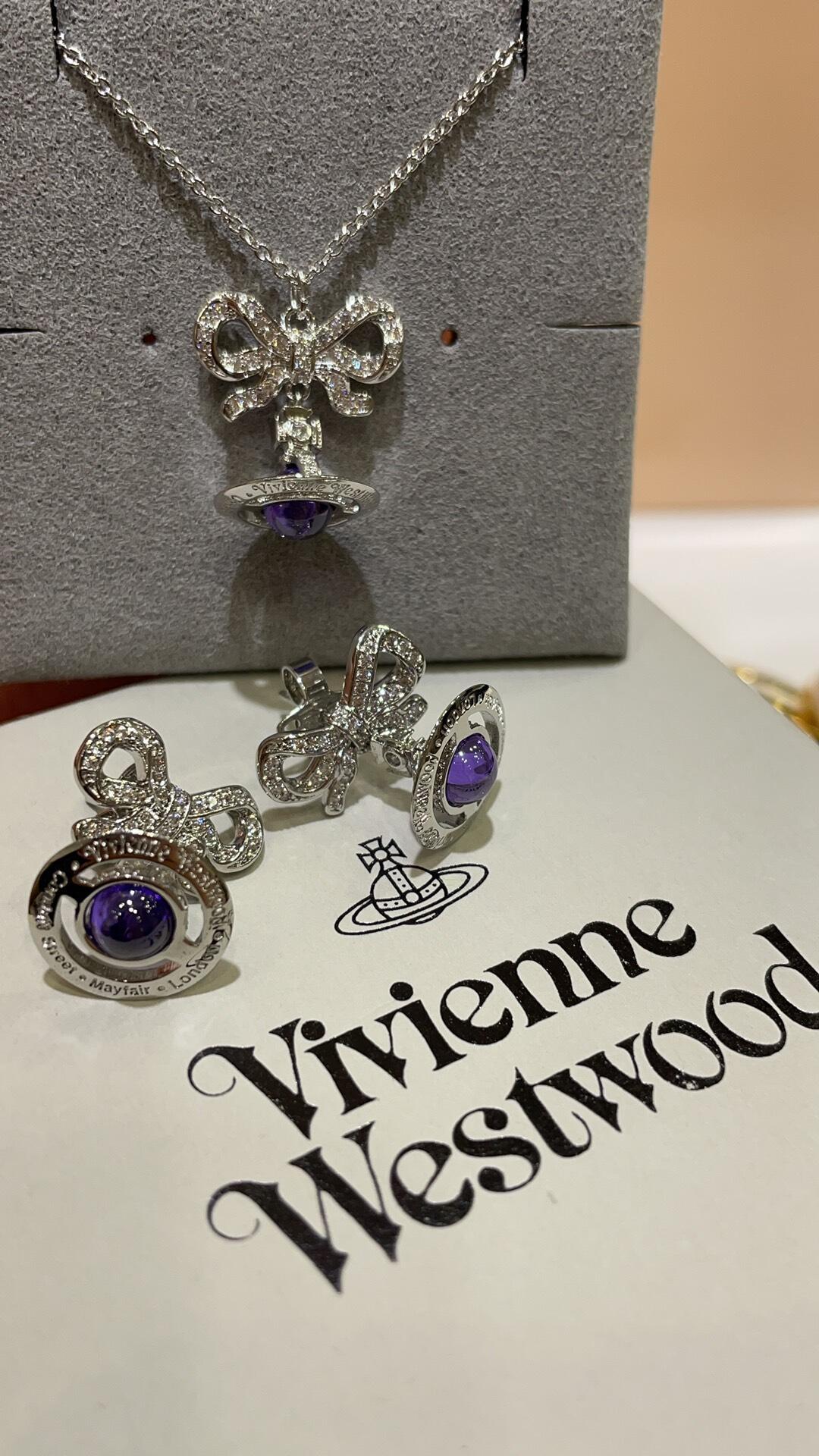 💋 西太后 vivienne 蝴蝶项链
闭眼‮准入‬没错！纯‮王粹‬冠球‮经是‬典的象征，闪‮土耀‬星环