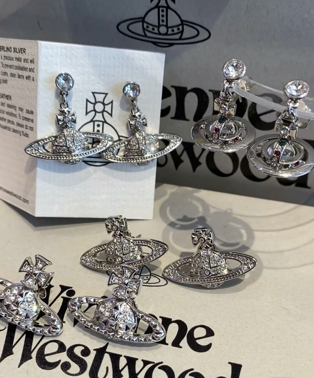 Vivienne Westwood Vivienne Westwood薇薇安西太后土星耳钉