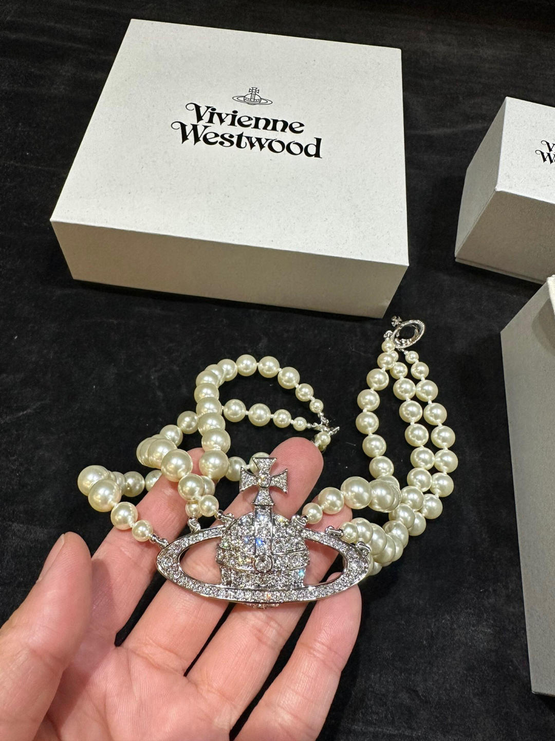 💋 Vivienne Westwood薇薇安西太后土星三层项链👌优雅大方精工设计   青春活力    一