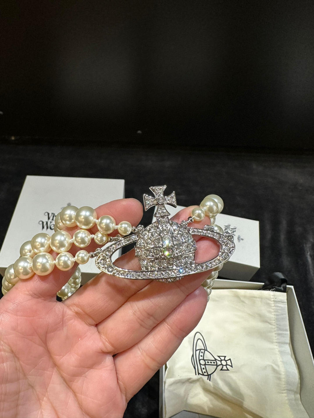 💋 Vivienne Westwood薇薇安西太后土星三层项链👌优雅大方精工设计   青春活力    一
