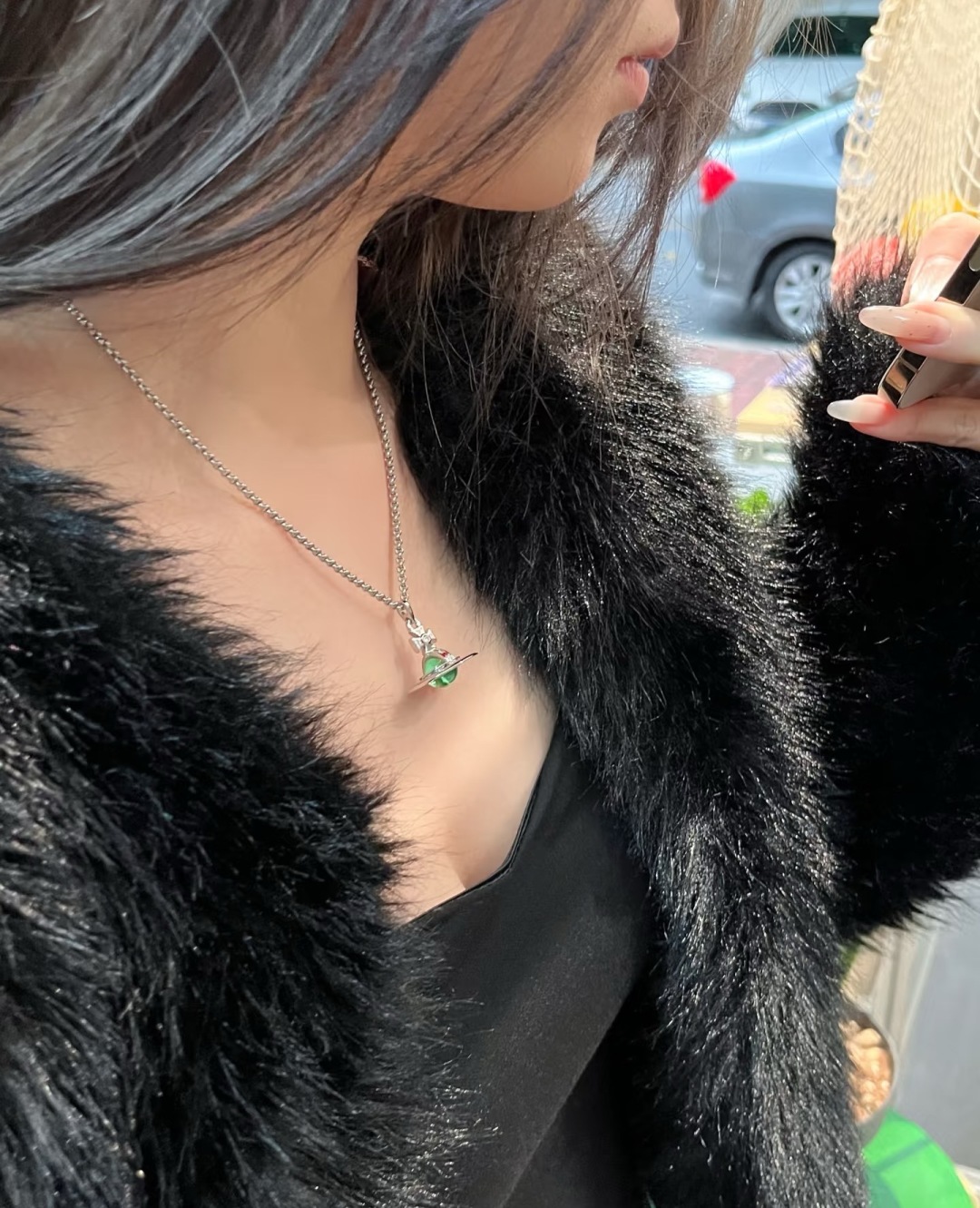  西太后 vivienne中号项链
闭眼‮准入‬没错！纯‮王粹‬冠球‮经是‬典的象征，闪‮土耀‬星环勾‮