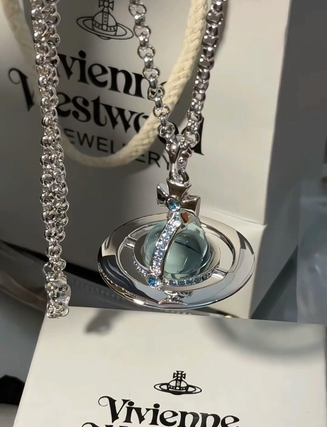  vivienne westwood西太后薇薇安💍英国时装设计师，时装的朋克之母！时尚潮流风格，品质强大
