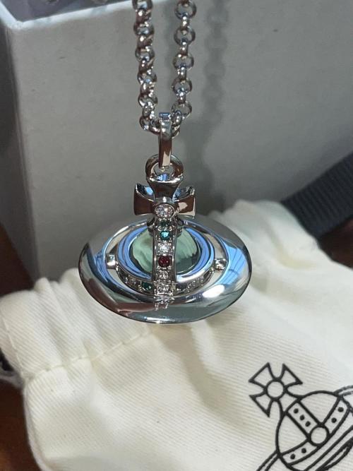 Vivienne Westwood Silver Orb Pendant Necklace, Classic Fashion Jewelry 1 Vivienne Westwood Silver Orb Pendant Necklace, Classic Fashion Jewelry